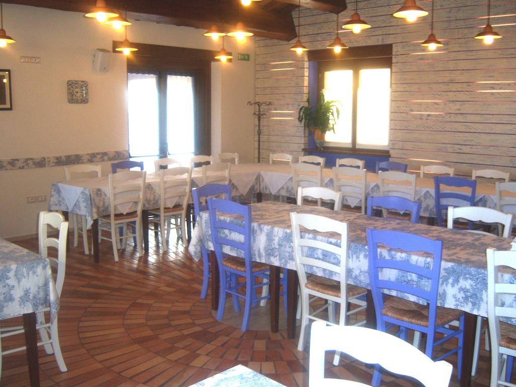 Agriturismo Lo Sgorzolo Пергола Екстериор снимка